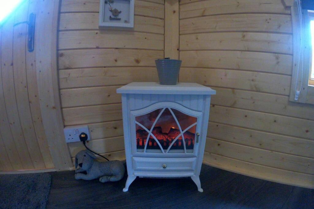 אינברנס Unique Luxury Cabin 2 מראה חיצוני תמונה
